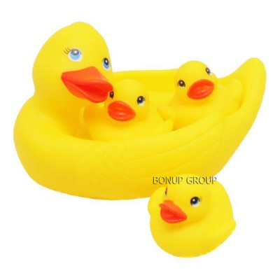 Детский набор игрушек для купания Утиная семья BIBI TOYS 4 игрушки желтый 17 см 225233639